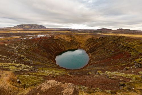 Kerid crater overview